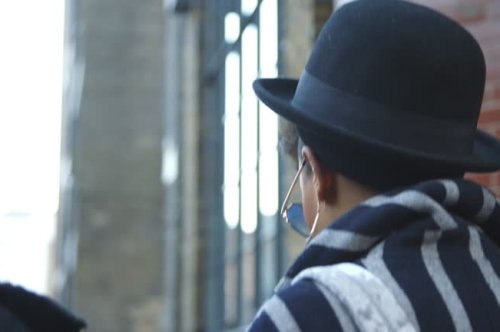 Decisively advantages nor expression